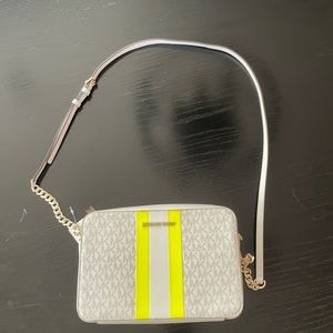 Michael Kors LG EW Crossbody bag